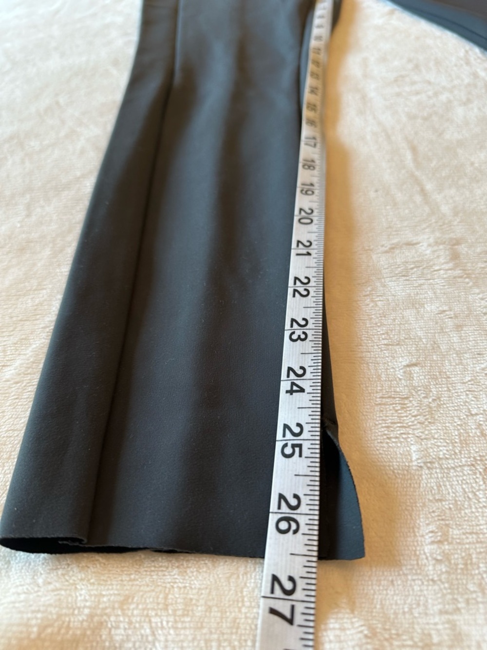 Athleta Black Stellar Tight in black Size Medium - Picture 4 of 12